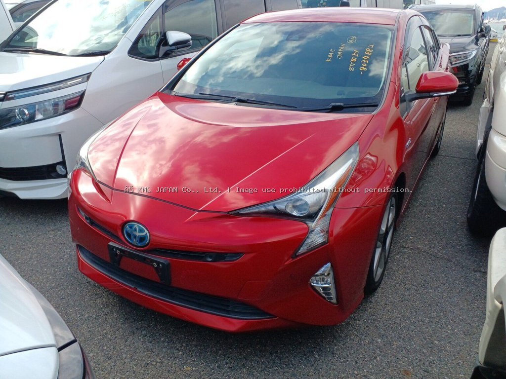 Toyota PRIUS HYBRID A TOURING SELECTION