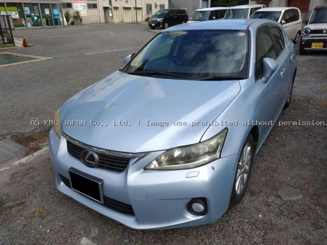2011 Lexus CT200h VERSION C — photo 9 of 9