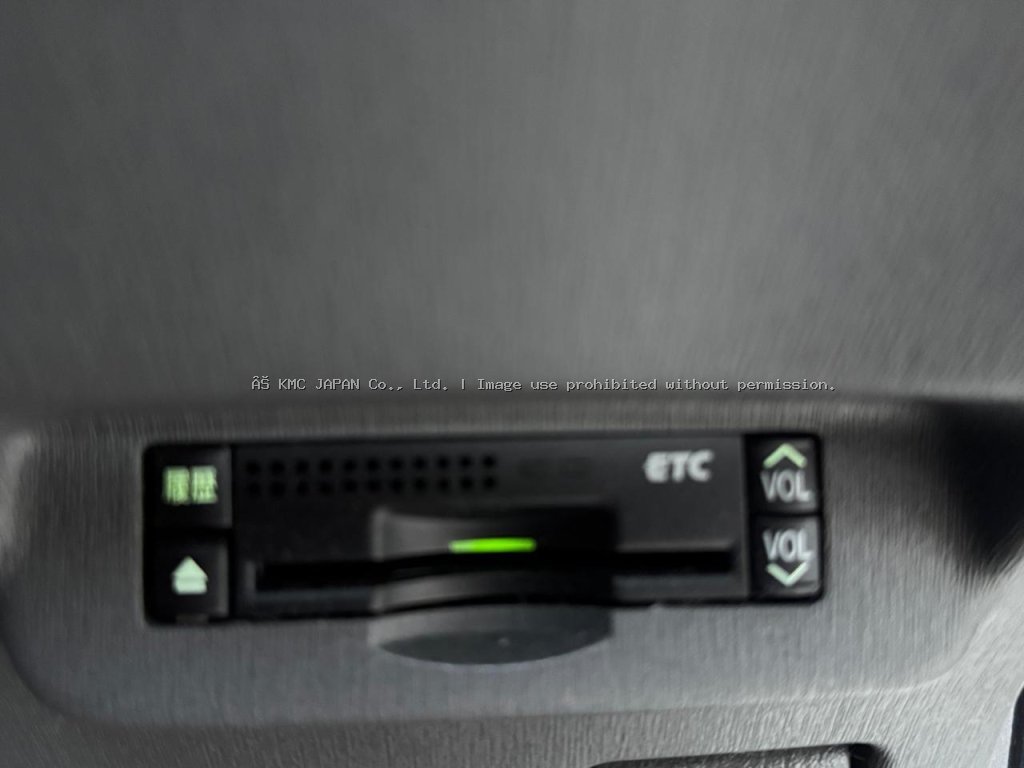 2010 Toyota PRIUS S TAURING SELECTION — photo 7 of 31