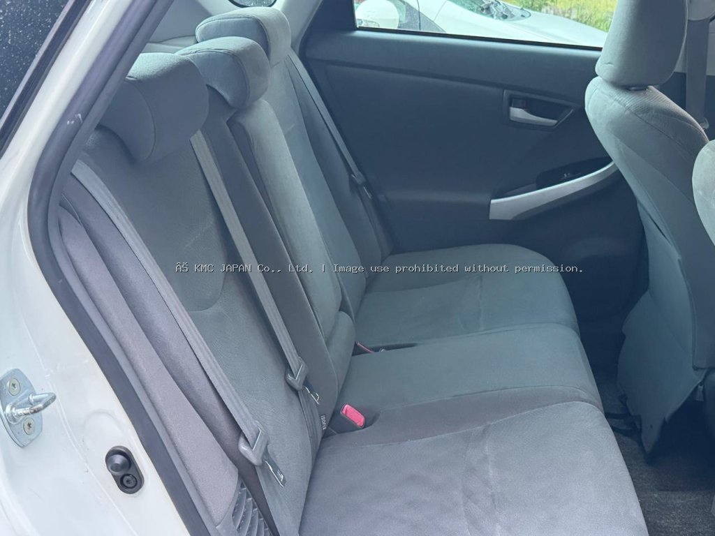 2010 Toyota PRIUS S TAURING SELECTION — photo 11 of 31