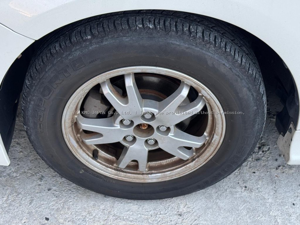 2010 Toyota PRIUS S TAURING SELECTION — photo 16 of 31
