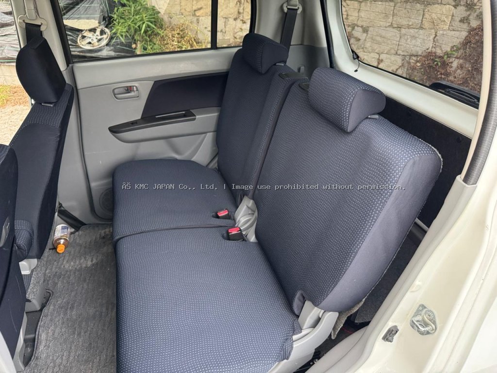 2010 Suzuki Wagon R — photo 8 of 18