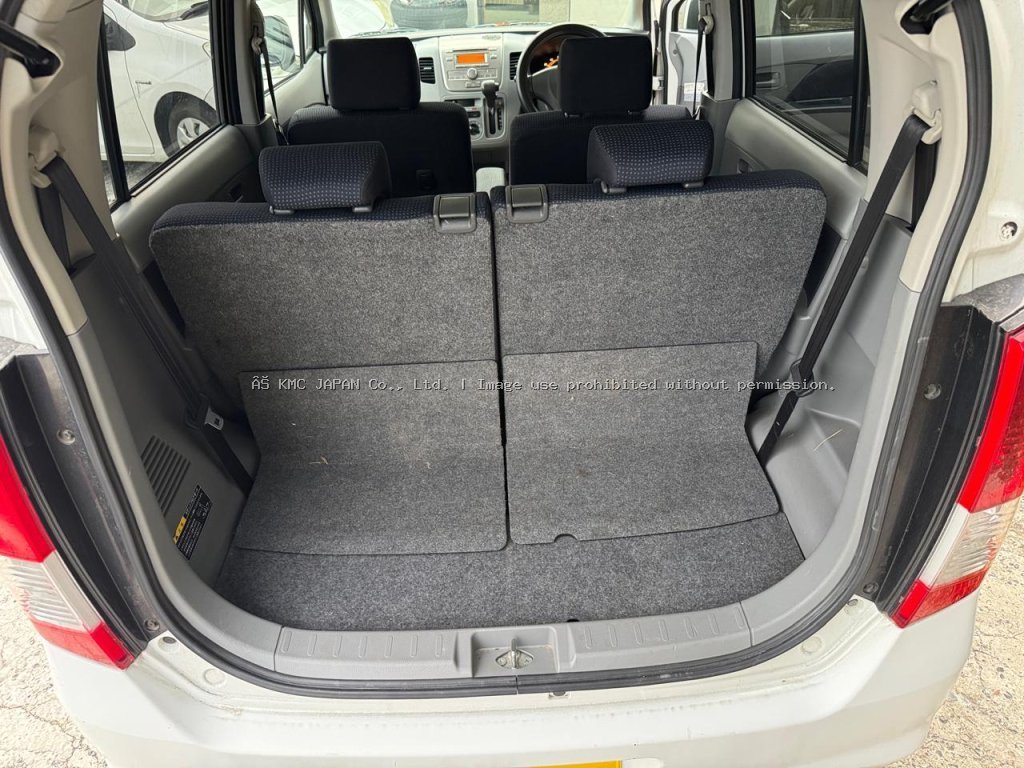 2010 Suzuki Wagon R — photo 9 of 18