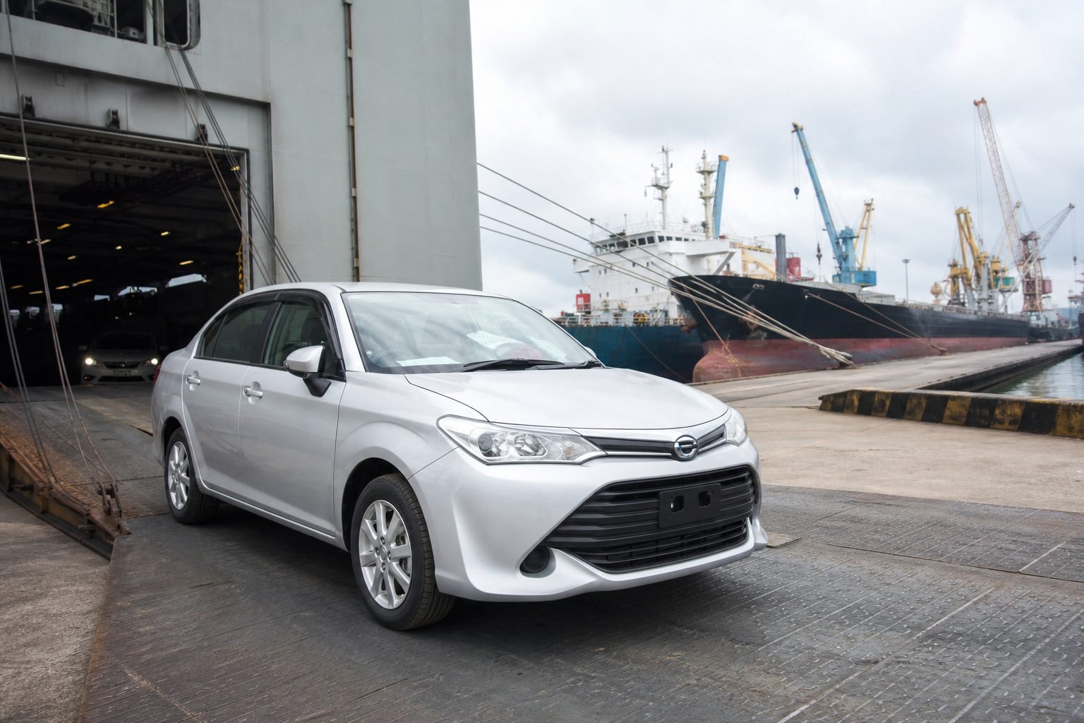 How to Import a Japanese Used Car to Bangladesh