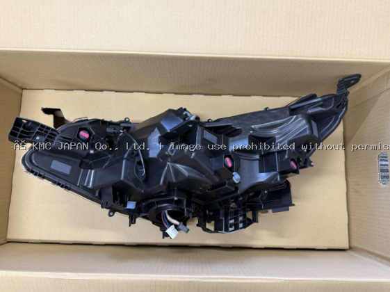 Toyota Noah 90 Series S-Z Right Headlight Assembly – Genuine OEM – MZRA90 – Excellent Condition