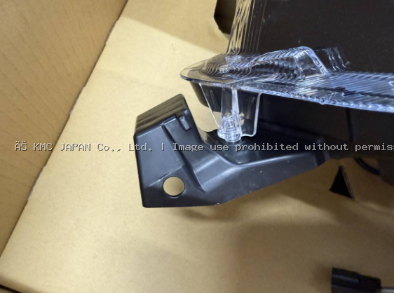 Toyota Noah 90 Series S-Z Right Headlight Assembly – Genuine OEM – MZRA90 – Excellent Condition