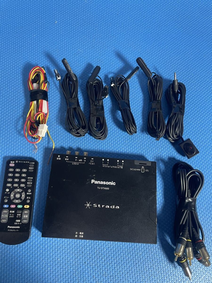 TU-DTX600 Panasonic 4 Strada 767423