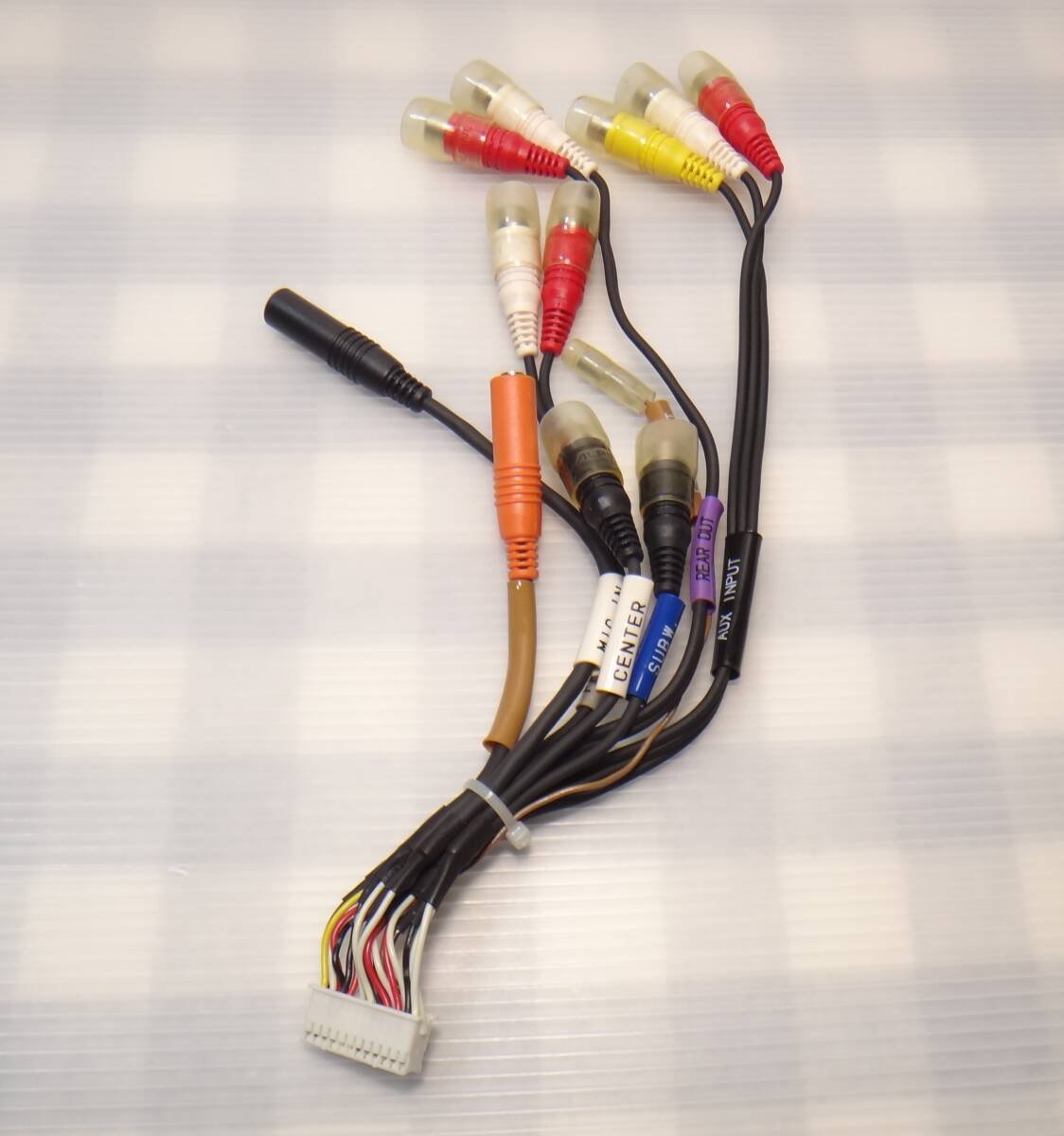 24PIN 24 24P RCA X08S/X008/X088V VIE-X08VS ？ /mic/remote/AUX 101088