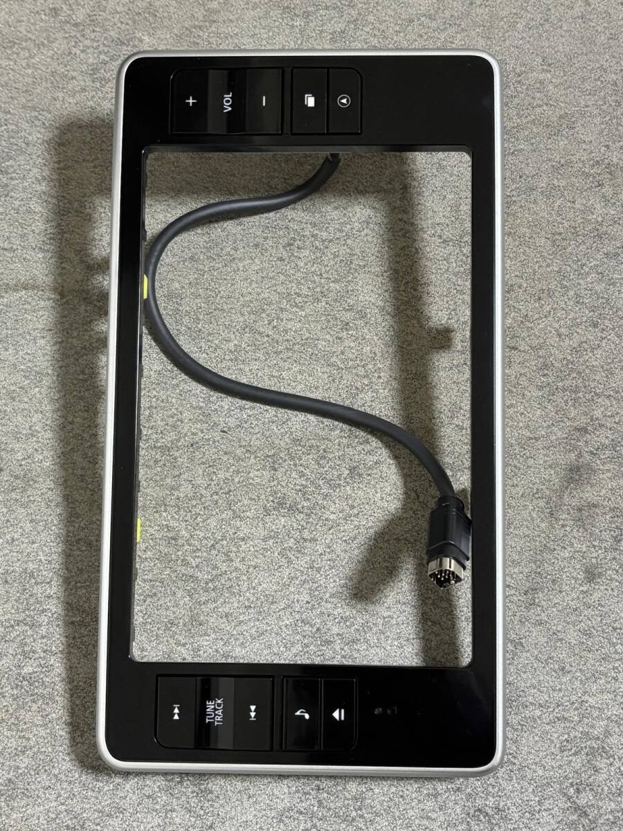 Daihatsu NSZN-X72D 082455