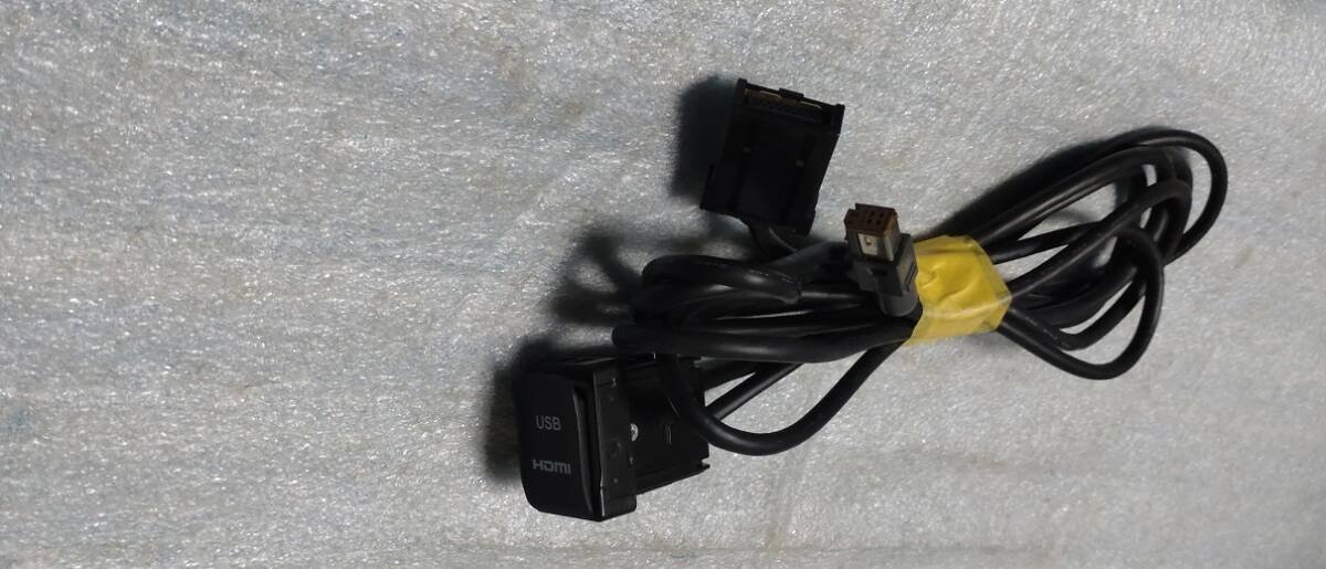 Daihatsu HDMI USB NSZP-X67D NSZP-X68D NSZP-X69D NSZP-W67D 333065