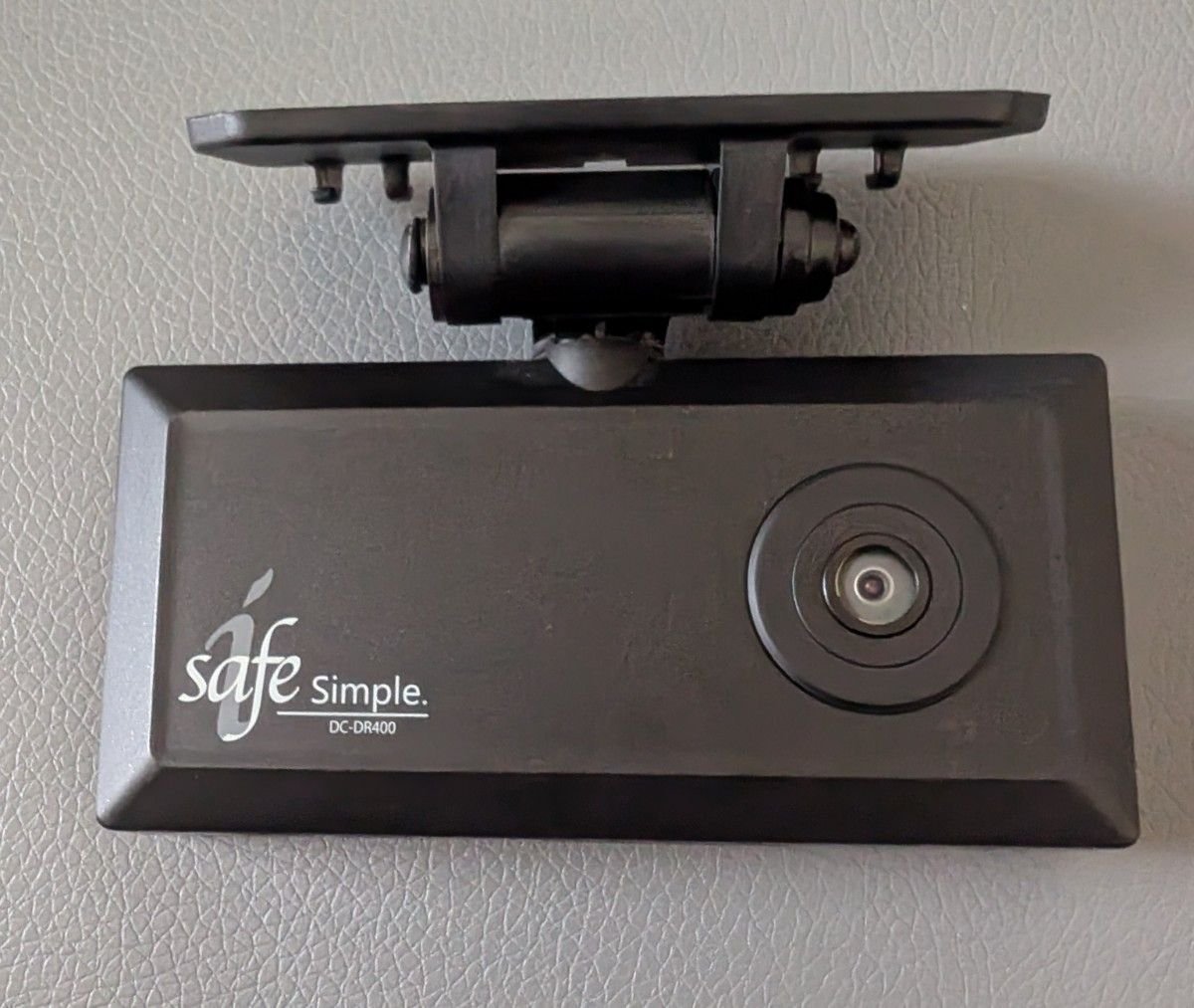 i-safe simple dash camera DC-DR400 618996
