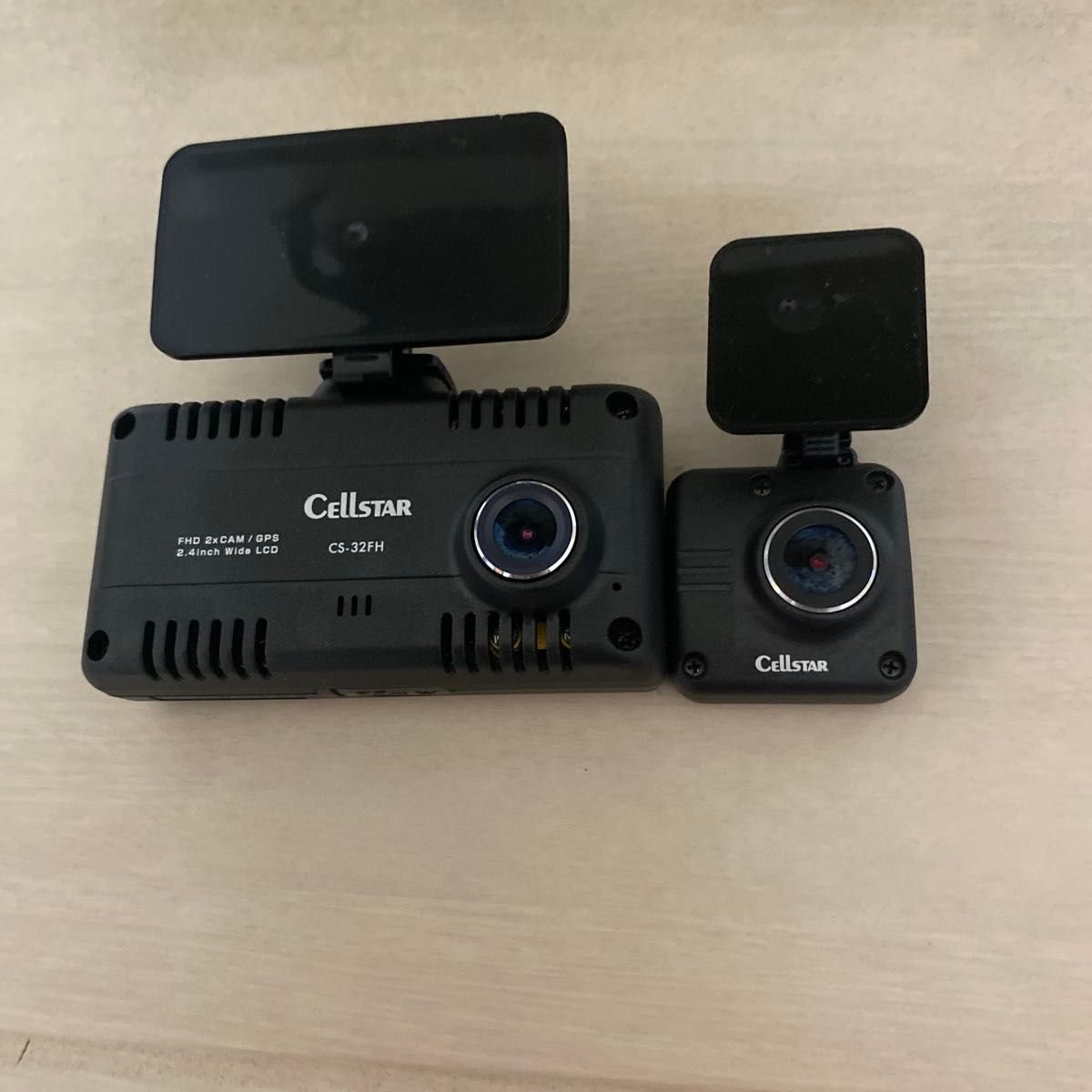 CELLSTAR 2 dash camera CS-32FH 406098