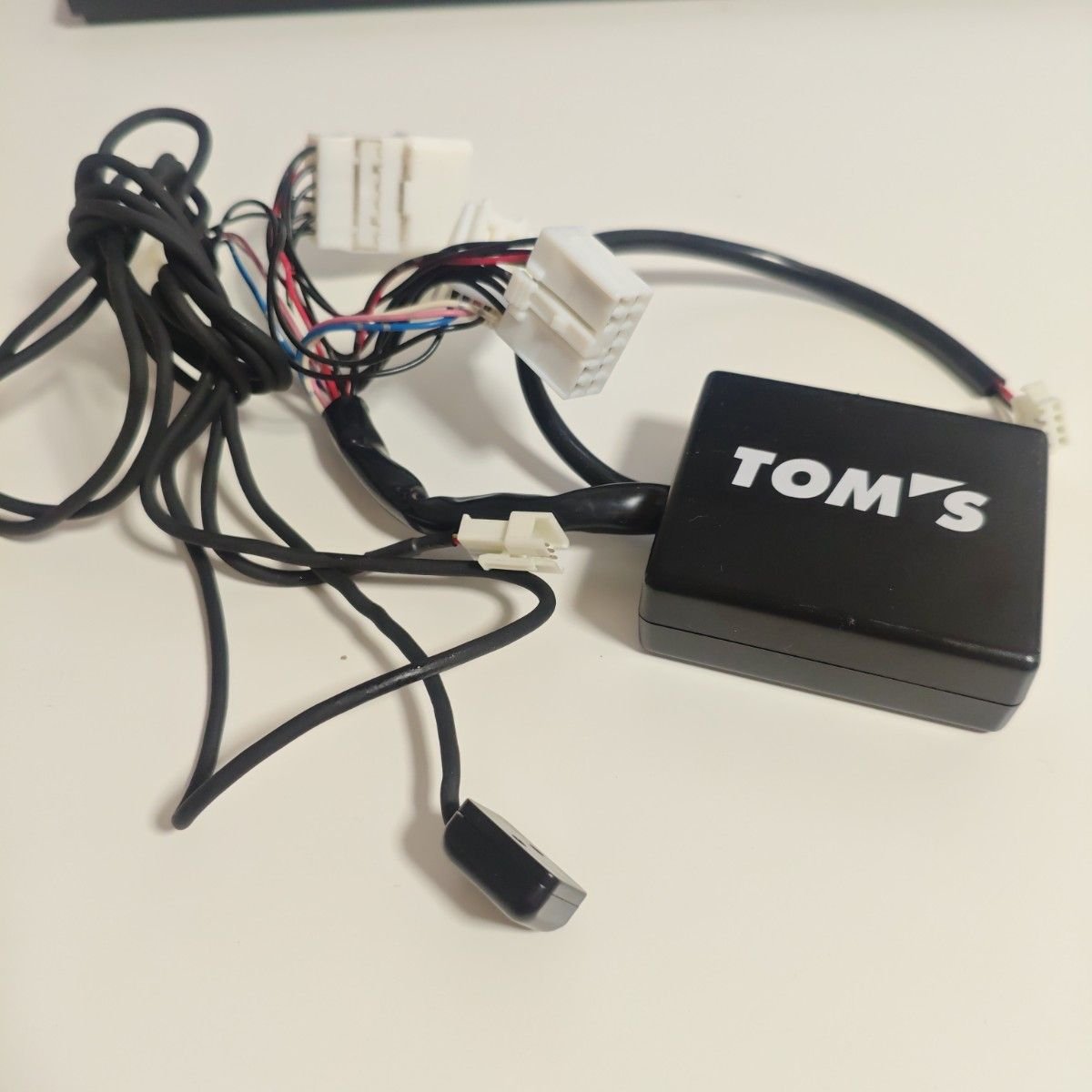 TOMS TV&NAVI 09001-TTV72 166402