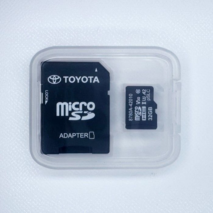 Toyota MicroSD 32GB 8780A-42010 031054