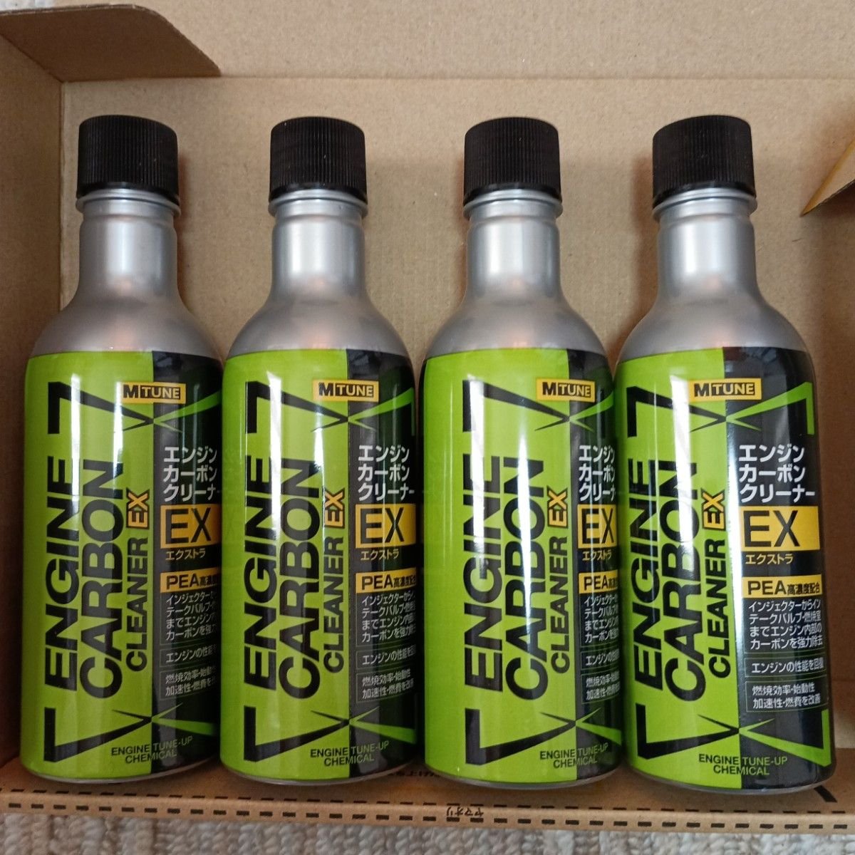 ENGINE CARBON CLEANER ４