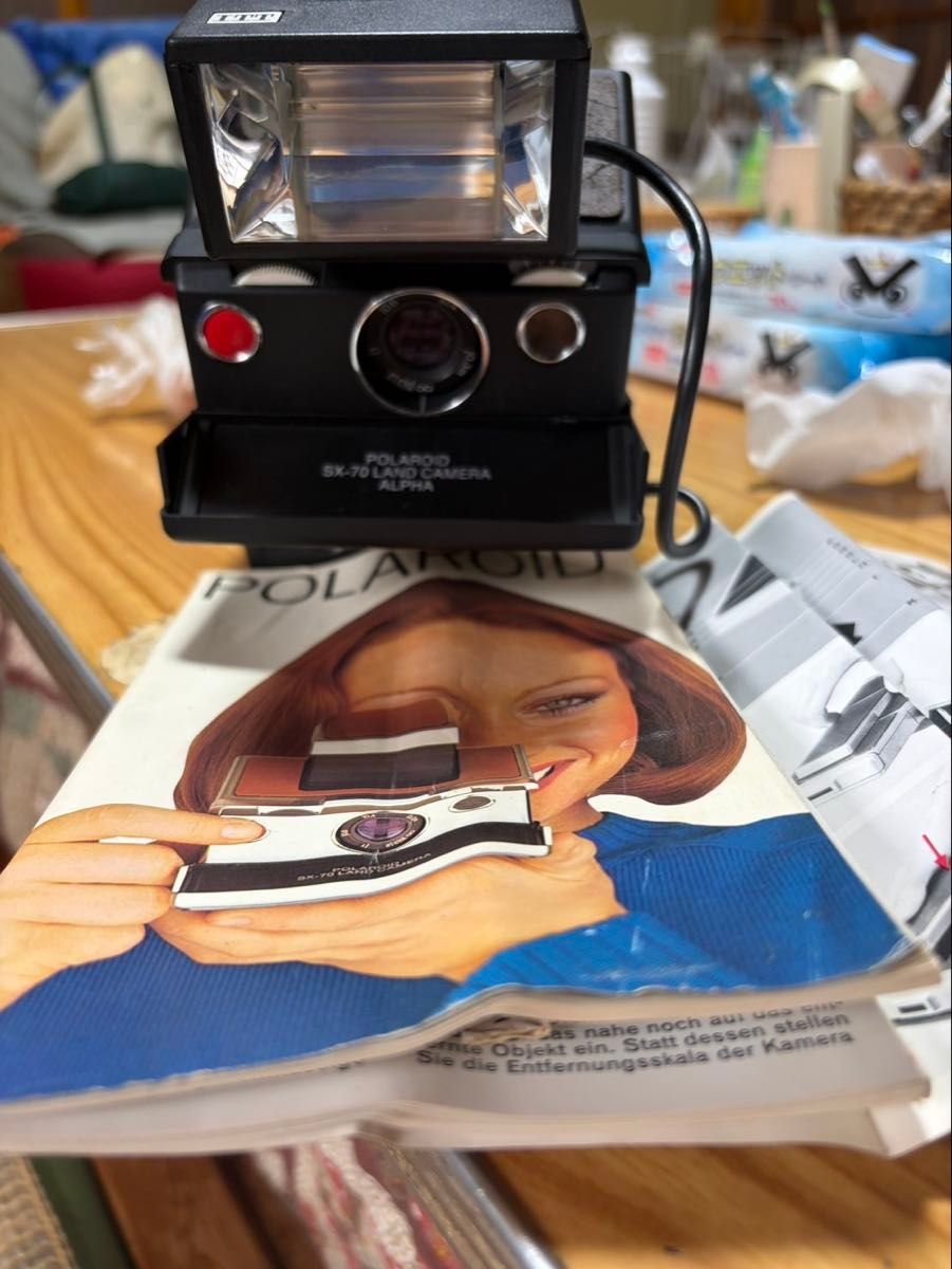 Polaroid SX-70 LAND CAMERA ALPHA 064442