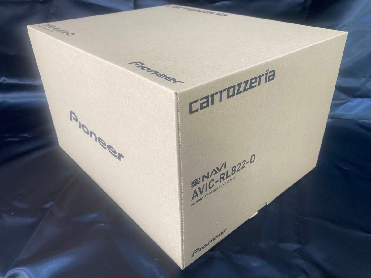 carrozzeria AVIC-RL822-D 8V HDMI Bluetooth /DVD/CD/SD/USB 427770