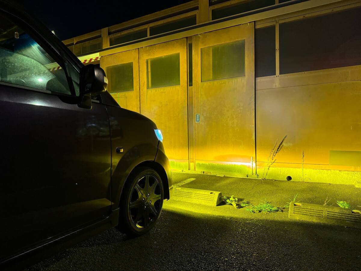 Toyota Voxy RAV4 High Output Yellow LED Fog Bulbs H11